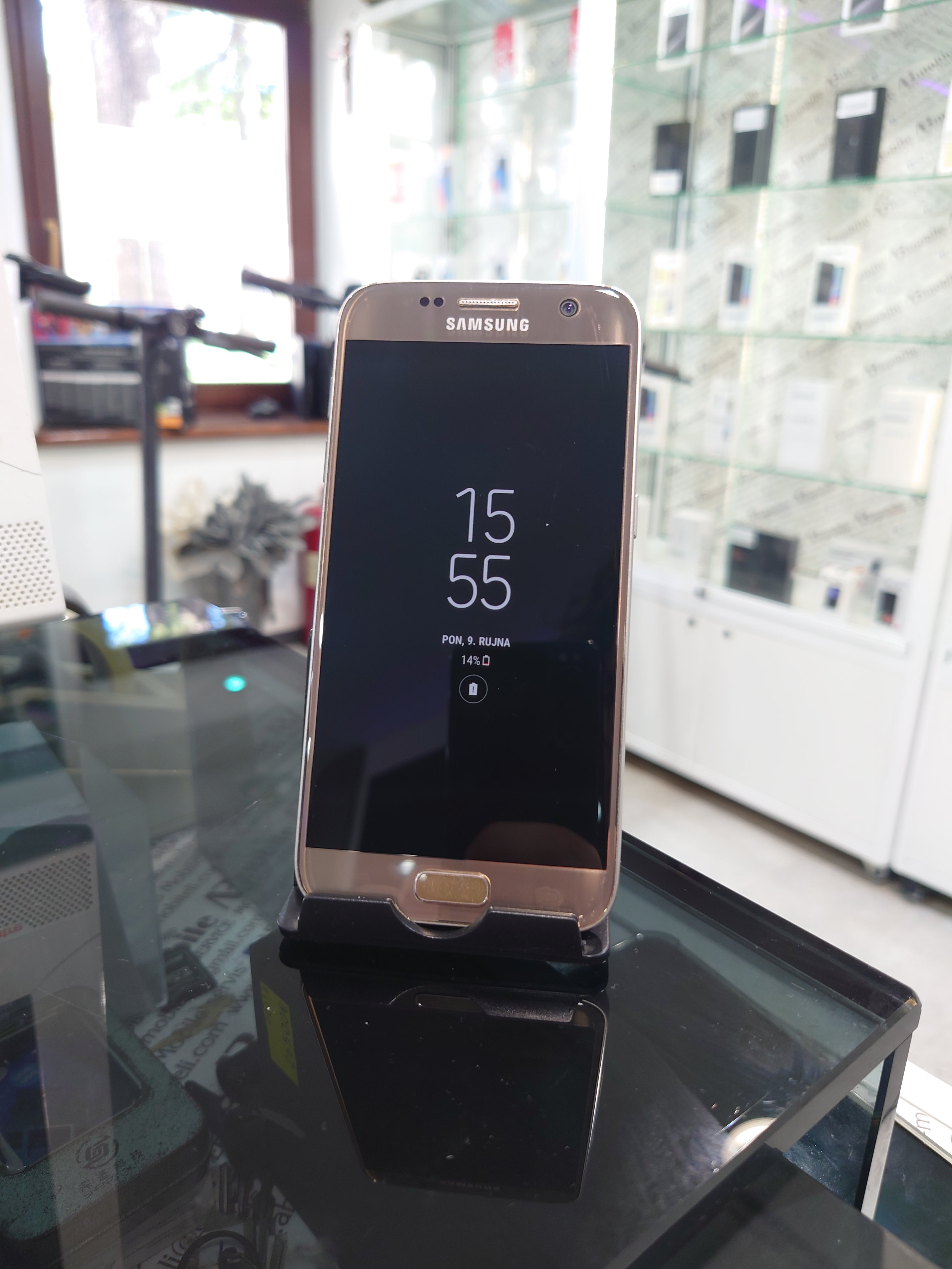 Samsung Galaxy S7 (Used)